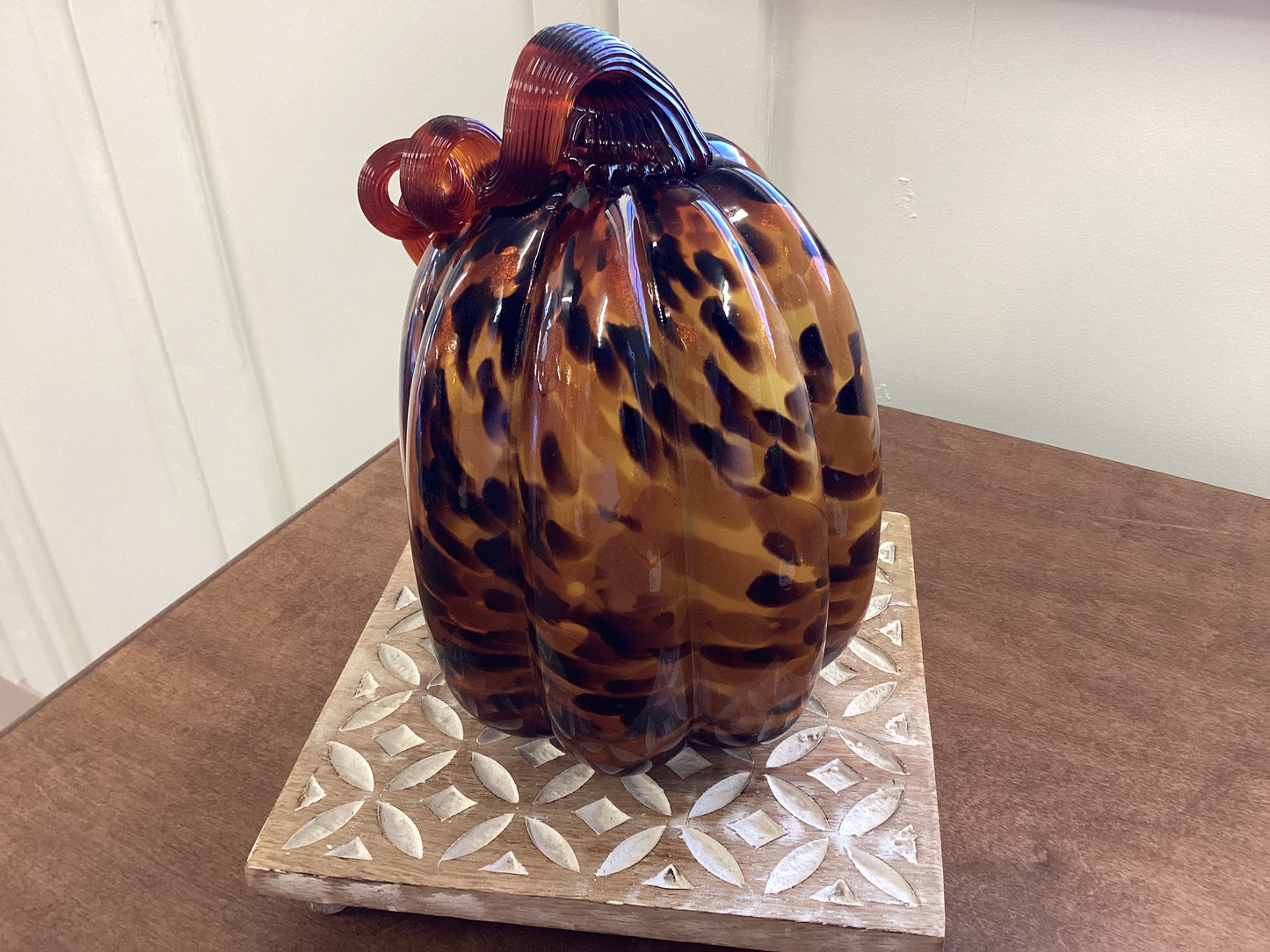 Tortoise Glass Pumpkin