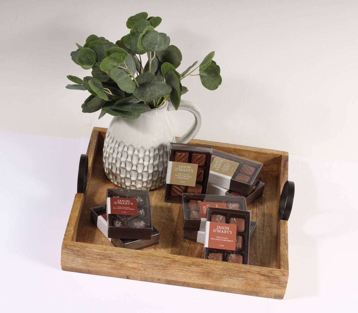 Caja de regalo de caramelos de chocolate con leche y sal marina