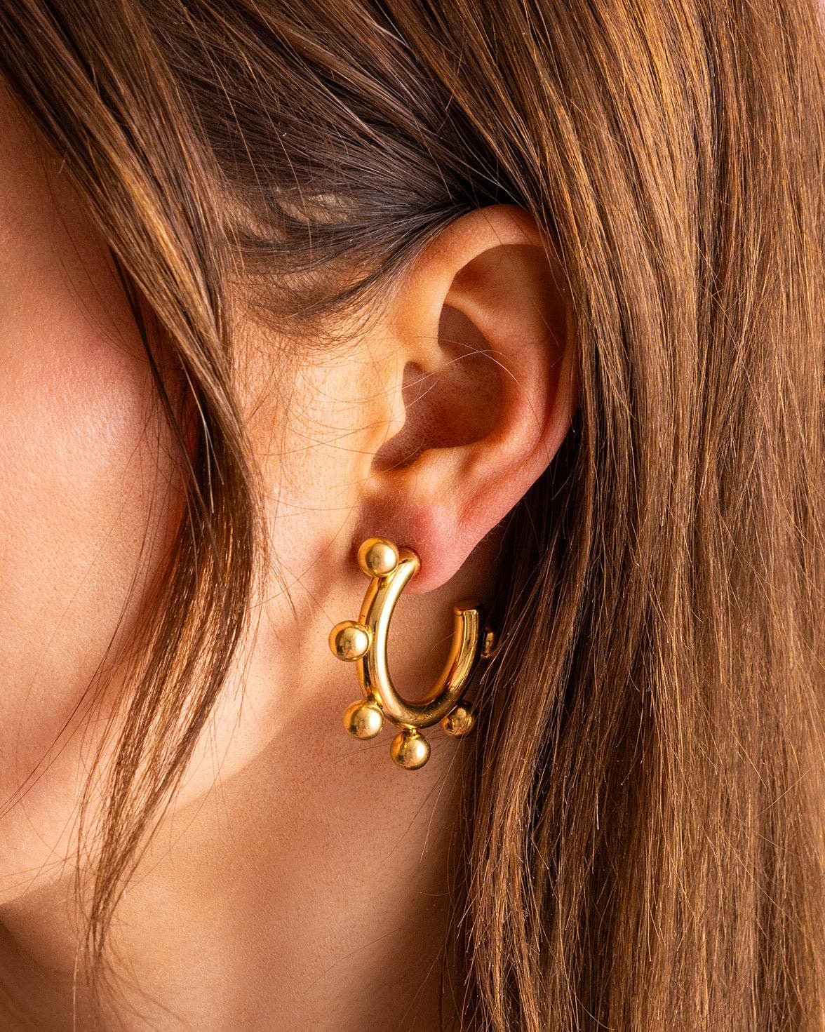 Hoop Earrings - Medium - Gold-Plated Balls - Naomi