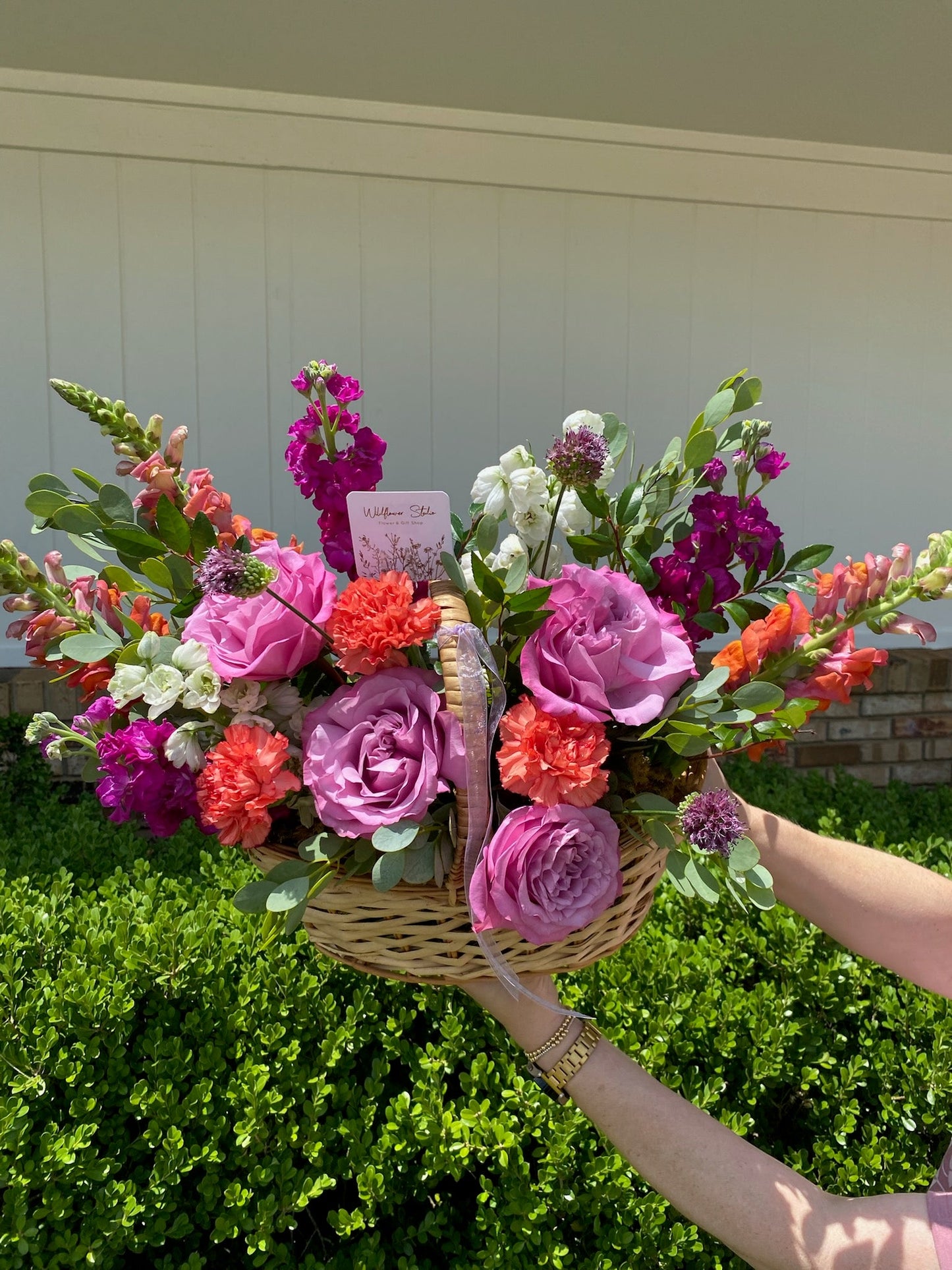Wildflower Comfort Basket